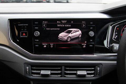 Volkswagen Polo GTI TSI DSG 26