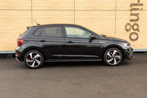 Volkswagen Polo GTI TSI DSG 12