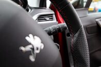 Peugeot 2008 PURETECH S/S GT LINE 18