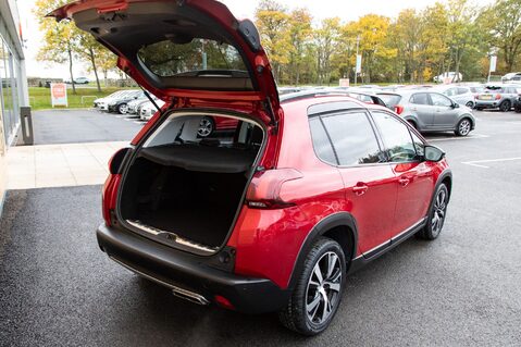 Peugeot 2008 PURETECH S/S GT LINE 37