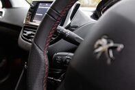 Peugeot 2008 PURETECH S/S GT LINE 17