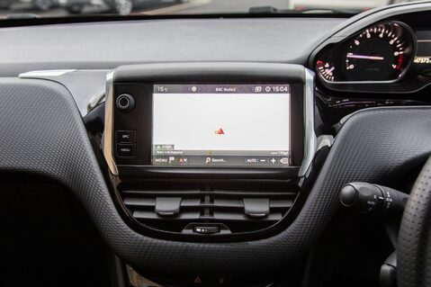 Peugeot 2008 PURETECH S/S GT LINE 25