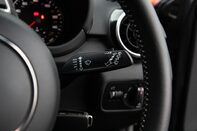 Audi A1 TFSI S LINE 18