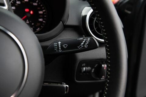 Audi A1 TFSI S LINE 18