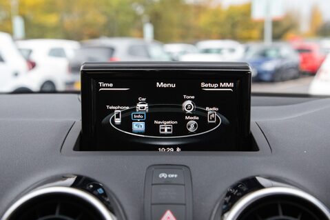 Audi A1 TFSI S LINE 28