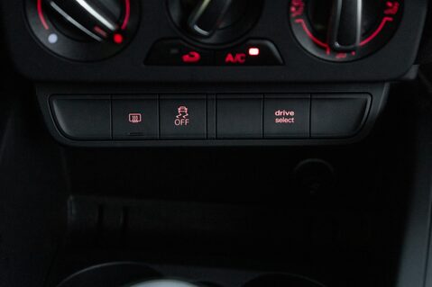 Audi A1 TFSI S LINE 33