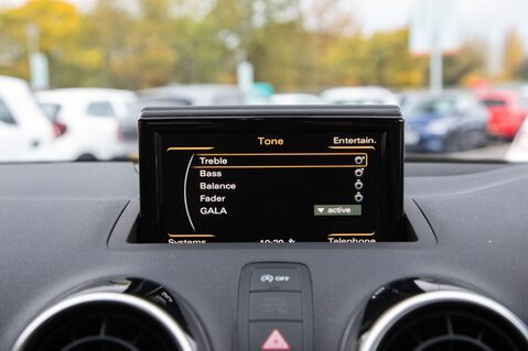 Audi A1 TFSI S LINE 23