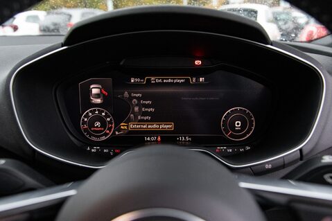 Audi TT TFSI S LINE 27