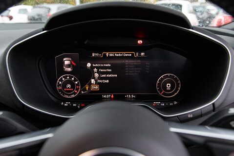 Audi TT TFSI S LINE 26