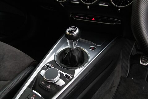 Audi TT TFSI S LINE 29