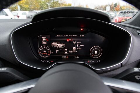 Audi TT TFSI S LINE 22