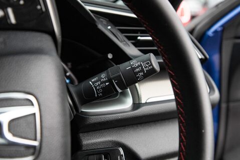 Honda Civic VTEC SPORT LINE 18