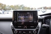 Toyota Corolla VVT-I ICON TECH 23