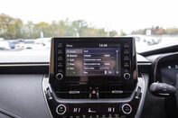 Toyota Corolla VVT-I ICON TECH 27