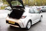 Toyota Corolla VVT-I ICON TECH 35