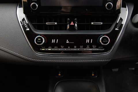 Toyota Corolla VVT-I ICON TECH 31