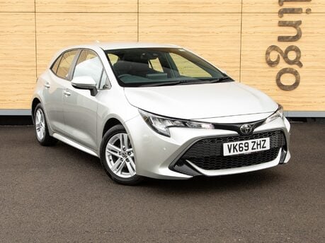 Toyota Corolla VVT-I ICON TECH