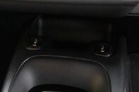 Toyota Corolla VVT-I ICON TECH 32