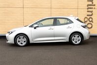 Toyota Corolla VVT-I ICON TECH 13