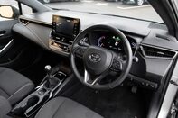 Toyota Corolla VVT-I ICON TECH 4