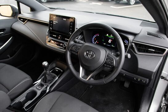 Toyota Corolla VVT-I ICON TECH