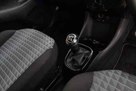 Peugeot 108 ALLURE 33