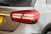 Mercedes-Benz GLA Class GLA 250 4MATIC AMG LINE EDITION 9