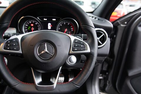Mercedes-Benz GLA Class GLA 250 4MATIC AMG LINE EDITION 20