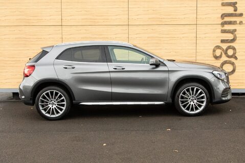 Mercedes-Benz GLA Class GLA 250 4MATIC AMG LINE EDITION 12