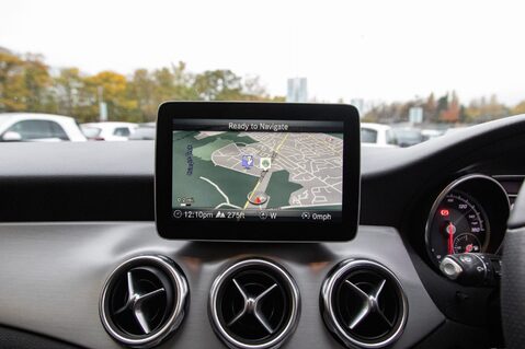 Mercedes-Benz GLA Class GLA 250 4MATIC AMG LINE EDITION 38