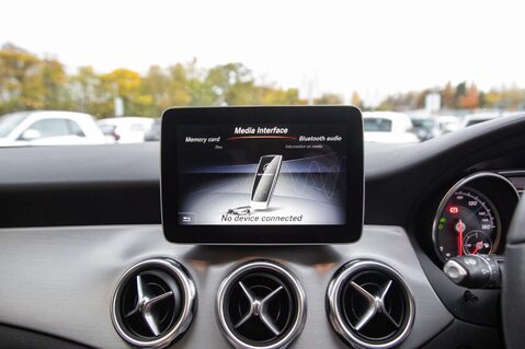 Mercedes-Benz GLA Class GLA 250 4MATIC AMG LINE EDITION 24