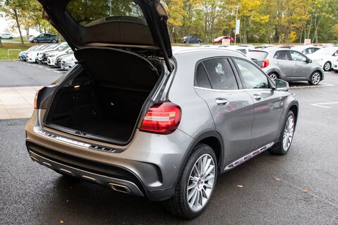 Mercedes-Benz GLA Class GLA 250 4MATIC AMG LINE EDITION 46