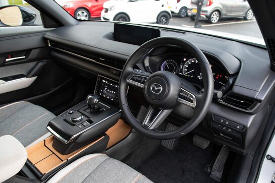 Mazda MX-30 SPORT LUX