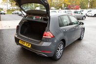 Volkswagen Golf SE NAVIGATION TSI 35