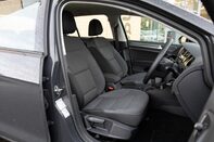 Volkswagen Golf SE NAVIGATION TSI 31