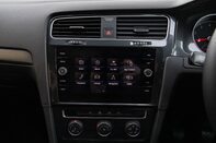 Volkswagen Golf SE NAVIGATION TSI 28