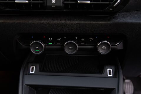 Citroen C4 PURETECH SENSE PLUS S/S 36