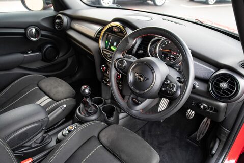 Mini Hatch COOPER SPORT 4