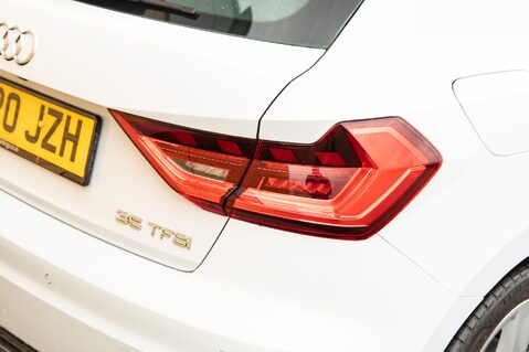 Audi A1 SPORTBACK TFSI S LINE 9