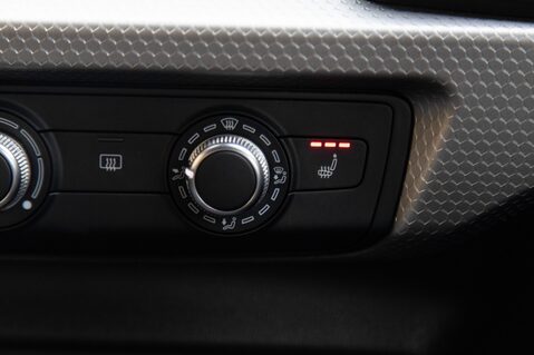 Audi A1 SPORTBACK TFSI S LINE 35