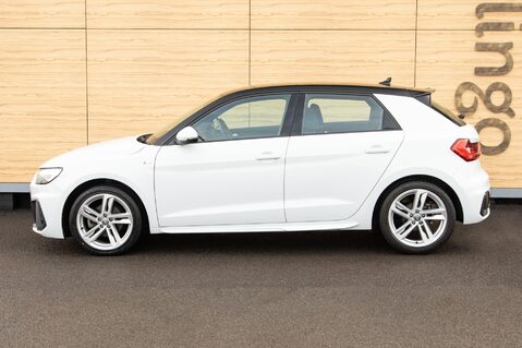 Audi A1 SPORTBACK TFSI S LINE 13