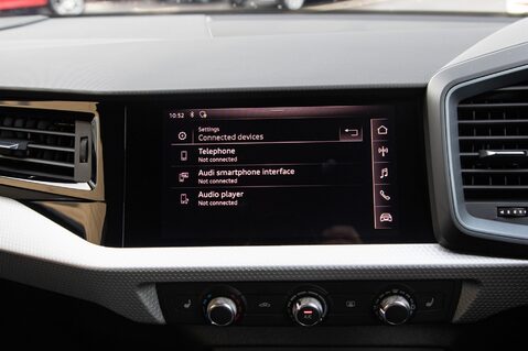 Audi A1 SPORTBACK TFSI S LINE 28