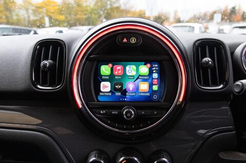 Mini Countryman COOPER D CLASSIC 21