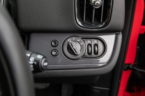 Mini Countryman COOPER D CLASSIC 15