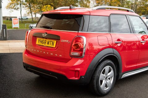 Mini Countryman COOPER D CLASSIC 8