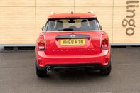 Mini Countryman COOPER D CLASSIC 6