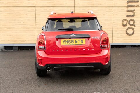 Mini Countryman COOPER D CLASSIC 6