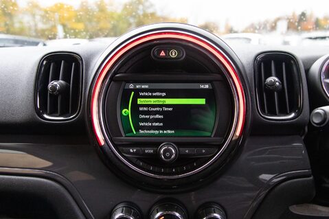 Mini Countryman COOPER D CLASSIC 27