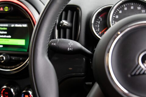 Mini Countryman COOPER D CLASSIC 16