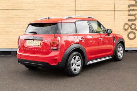 Mini Countryman COOPER D CLASSIC 2